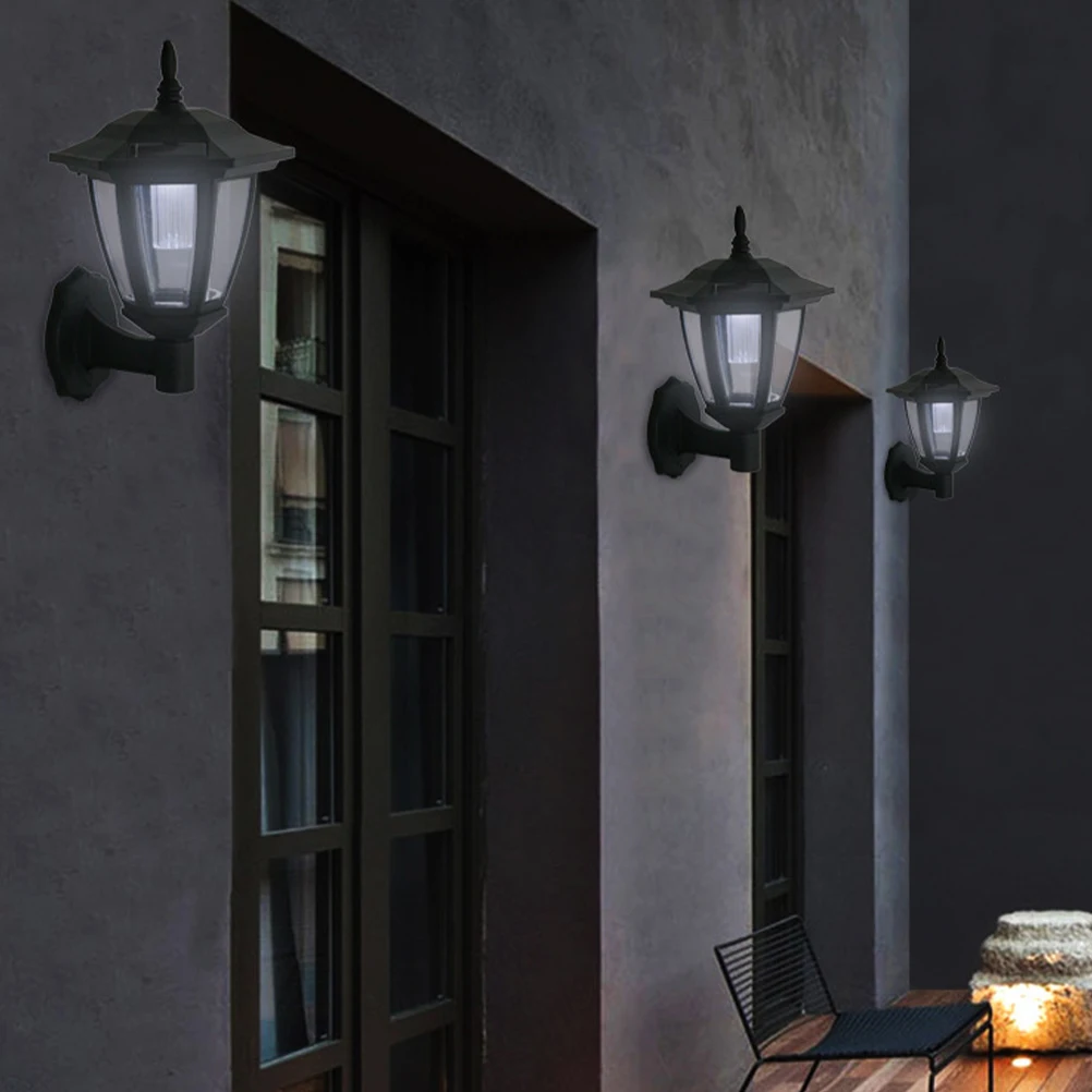 

Solar Wall Light Decorative Court Style Outdoor Garden Lights LED Solar-Powered Energy Saving Vintage Fence Patio Landscape
