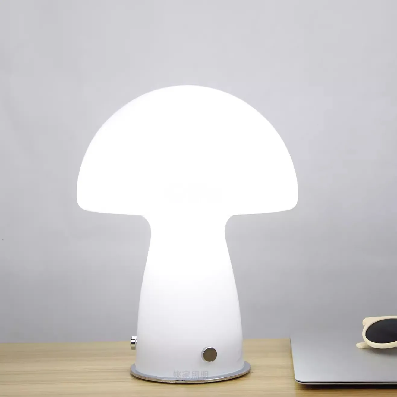 Italy Designer Led Cute Mushroom Table Lamp Bedroom Bedside Living Room Lighting Bedroom Lamp Childrens Room Sleeping Night Lamp