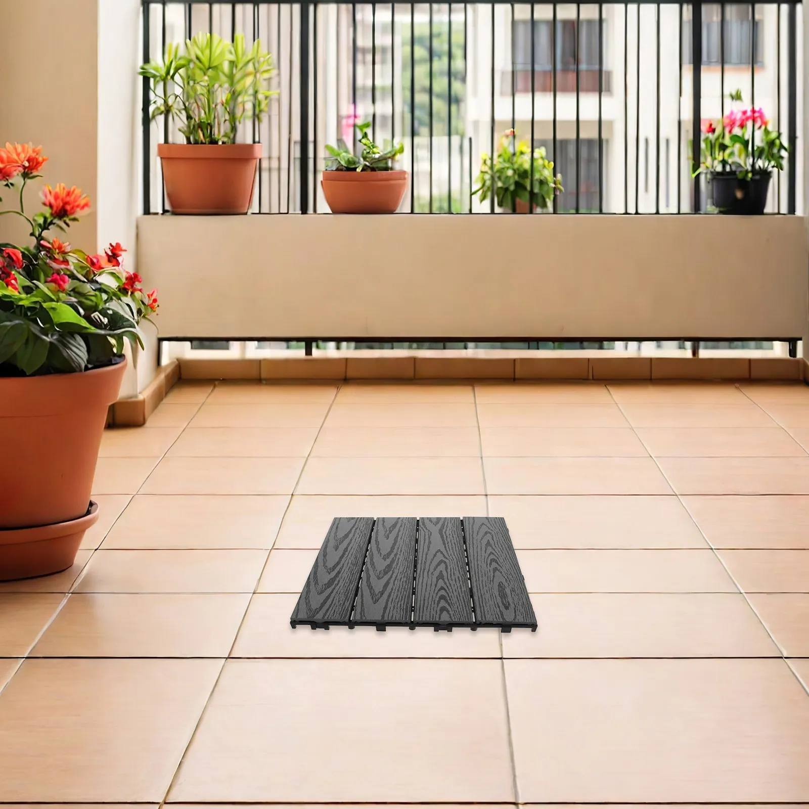 Interlocking Decking Tiles Outdoor Wood Plastic Flooring Patio Balcony Modular Plastic Assembled Waterproof Deck Tiles Garden
