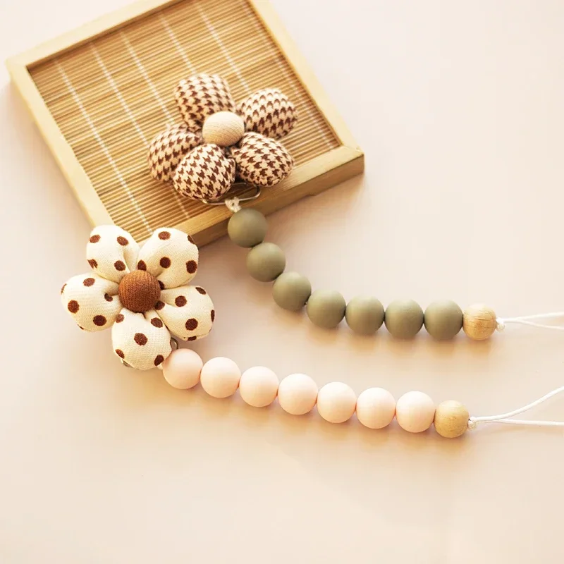 

Baby Pacifier Holder Flower Silicone Dummy Clip Teether for Babies Pendant Newborn Stuff Gifts Babies‘ Toys Nipple Accessories