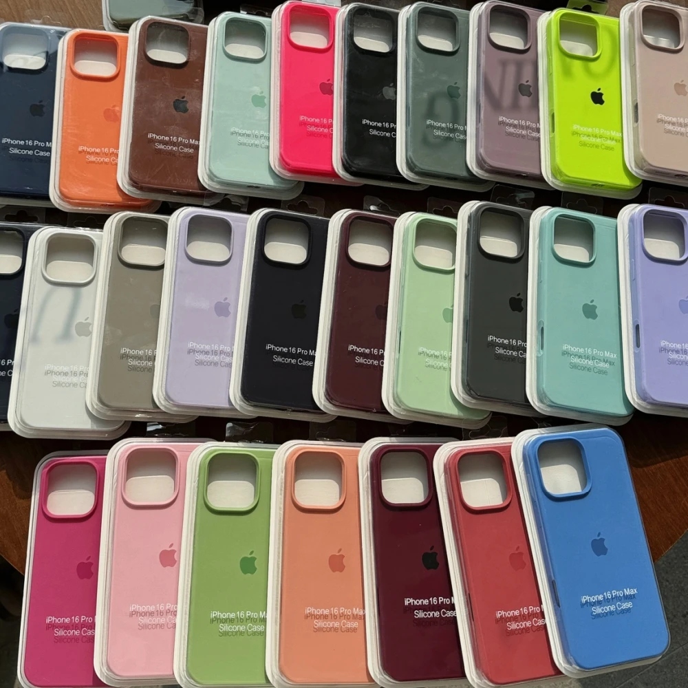 Etui z logo, w jednolitym kolorze, wykonane z płynnego silikonu, do iPhone 18 Pro Max, 17, 16, 15, 14 Plus, odporne na wstrząsy, miękkie etui do iPhone 18. — 2