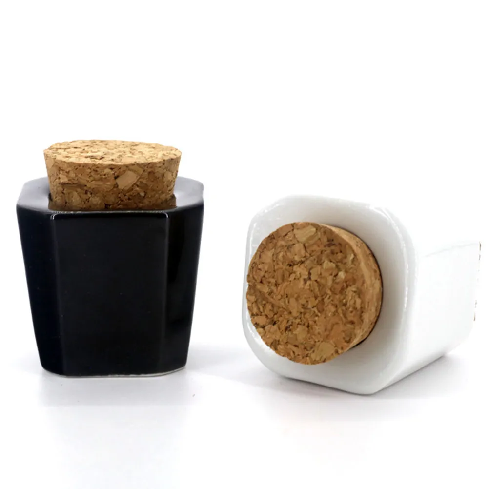 

2Pcs Nail Art Liquid Cups Ceramic Manicure Mixing Containers Mini Nail Powder Bottles for Salon Home Use Black White