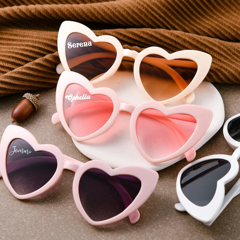 

Personalized Bride Groom Heart Shaped Sunglasses Bridesmaids to Be Decoration Hen Bachelorette Party Ideas Supplies for Wedding