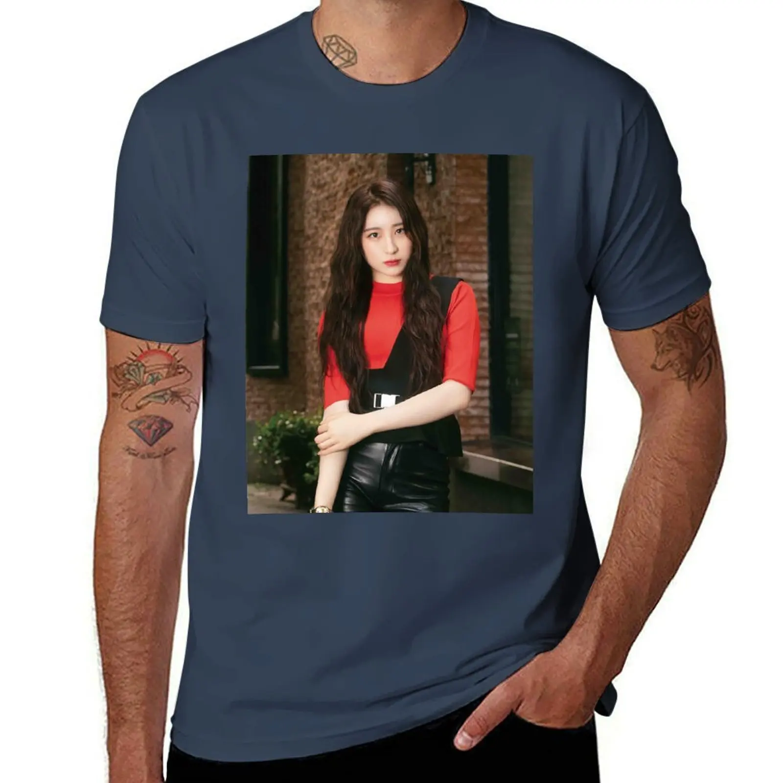

IZ*ONE VAMPIRE CHAEYEON T-Shirt t shirts for man cotton soft t shirt man casual T-Shirt