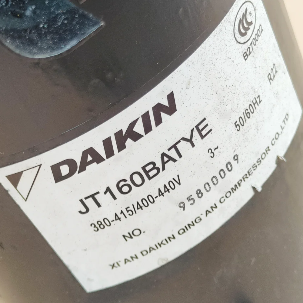 ضاغط دايكن R22 5HP 0623890 0802895   JT160BATYE 380-415V 50-60 هرتز جديدة ومبتكرة في المخزون RSX10KUY1 RSXYJ280KCY