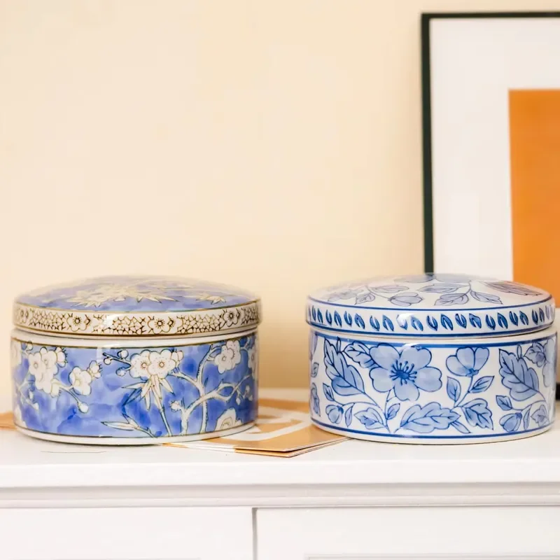 Blue and white porcelain round box set hand-painted flower pattern traditional Chinese ceramic storage box for home