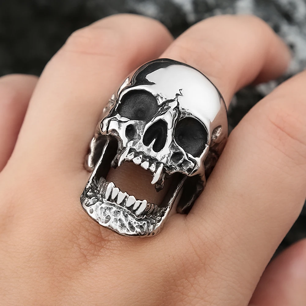 High Polish Gothic Vampire Skull Rings For Men Heavy Skull Stainless Steel Biker Ring Punk Motorcyclist Jewelry Gift Size 7-15