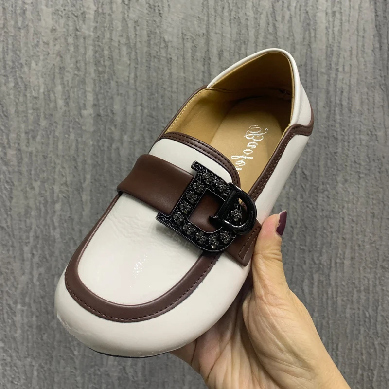 Fashion Women Shoes Luxury Brand Mullers Casual Flats Shoes Plus Size Patent Leather Shoes