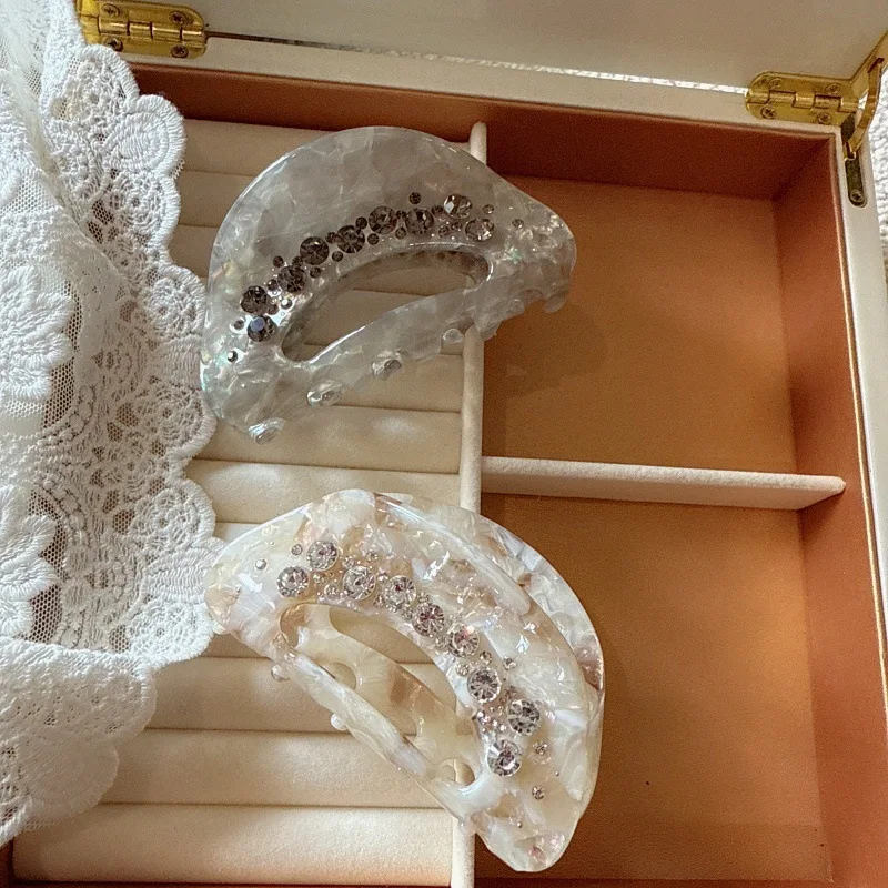 韓国風エレガントラインストーンアセテートヘアクロウクリップ高級キラキラヘアクリップ女性用スタイリッシュでエレガントなシャークヘアクリップ