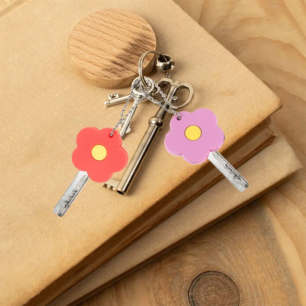 

4pcs Key Covers Cute Flower Design Scratch Prevention Pvc Lightweight Portable Bright Car Keys Protector