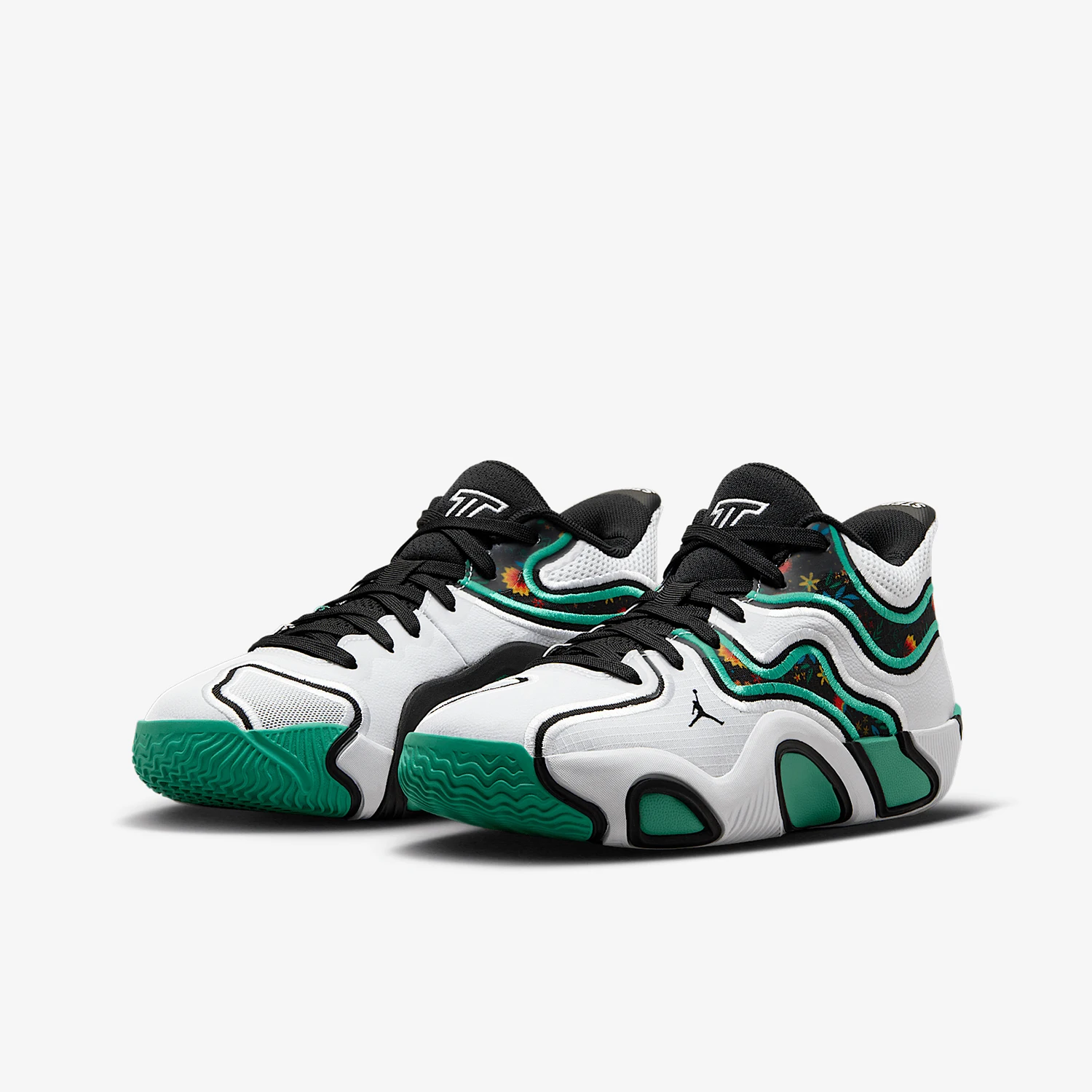 

Nike Authentic New Jordan GS Girls' Basketball Shoes HF3136-103