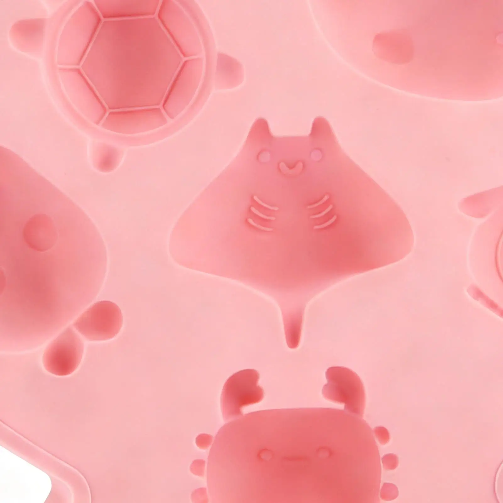 

Sea Creature Ice Mold Silicone Chocolate Molds With Marine Life Shapes Mini Animal Ice Tray For Home Kitchen Bar Barbecue Summer