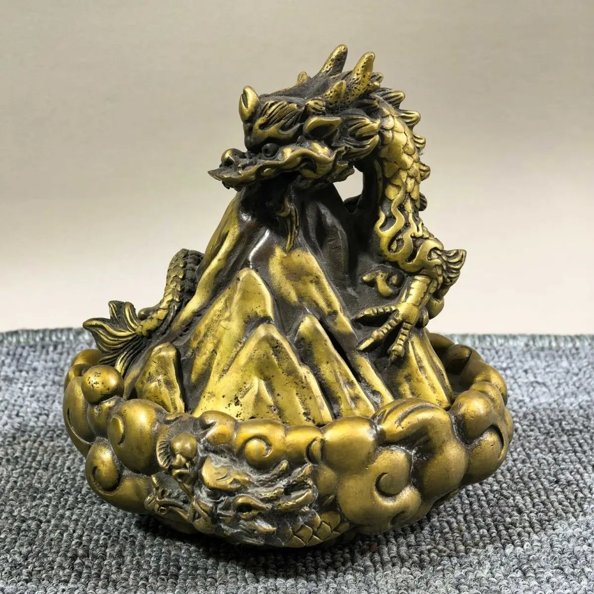 dragon mountain Backflow Incense Burner   Statue Sculpture Figurines Home Garden Decoration Statues For House ﻿