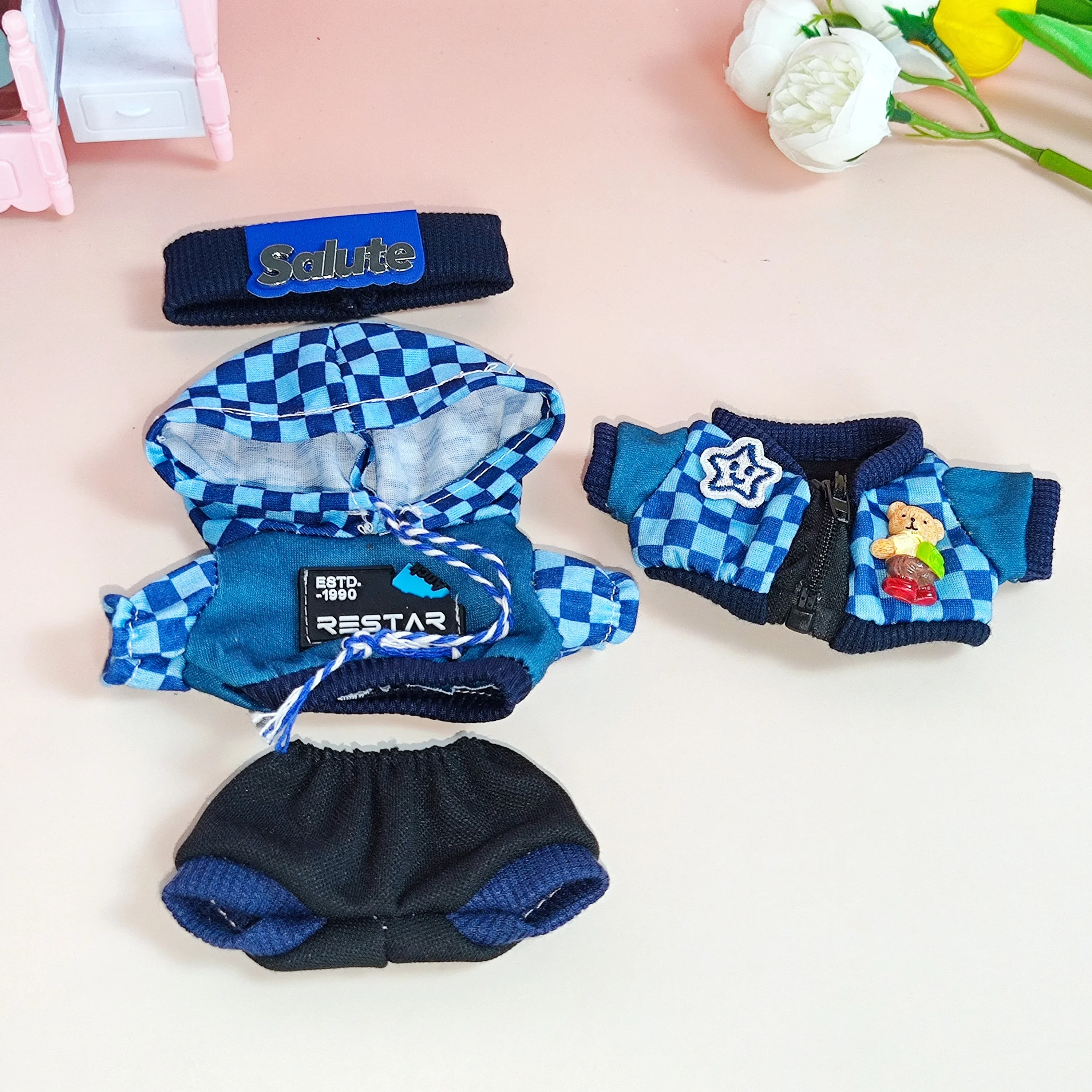 

Clothes for Labubu hoodies color game hoodies dolls accessories dress up beautiful decorations