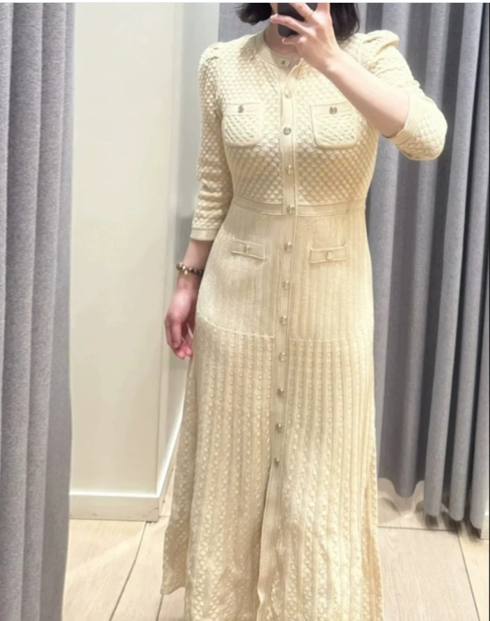 

Women Round Neck Gold Button Knitted Dress Single Breasted Decoration Evening Party Midi Robe