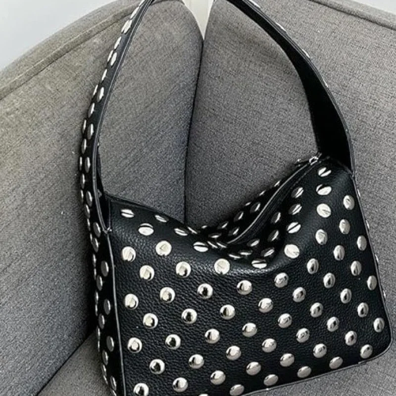 Autumn and Winter New Fashionable All-Matching Rivets Shoulder Handbag Underarm Bag Women's Bag Heavy Industry Small Bag Fashion