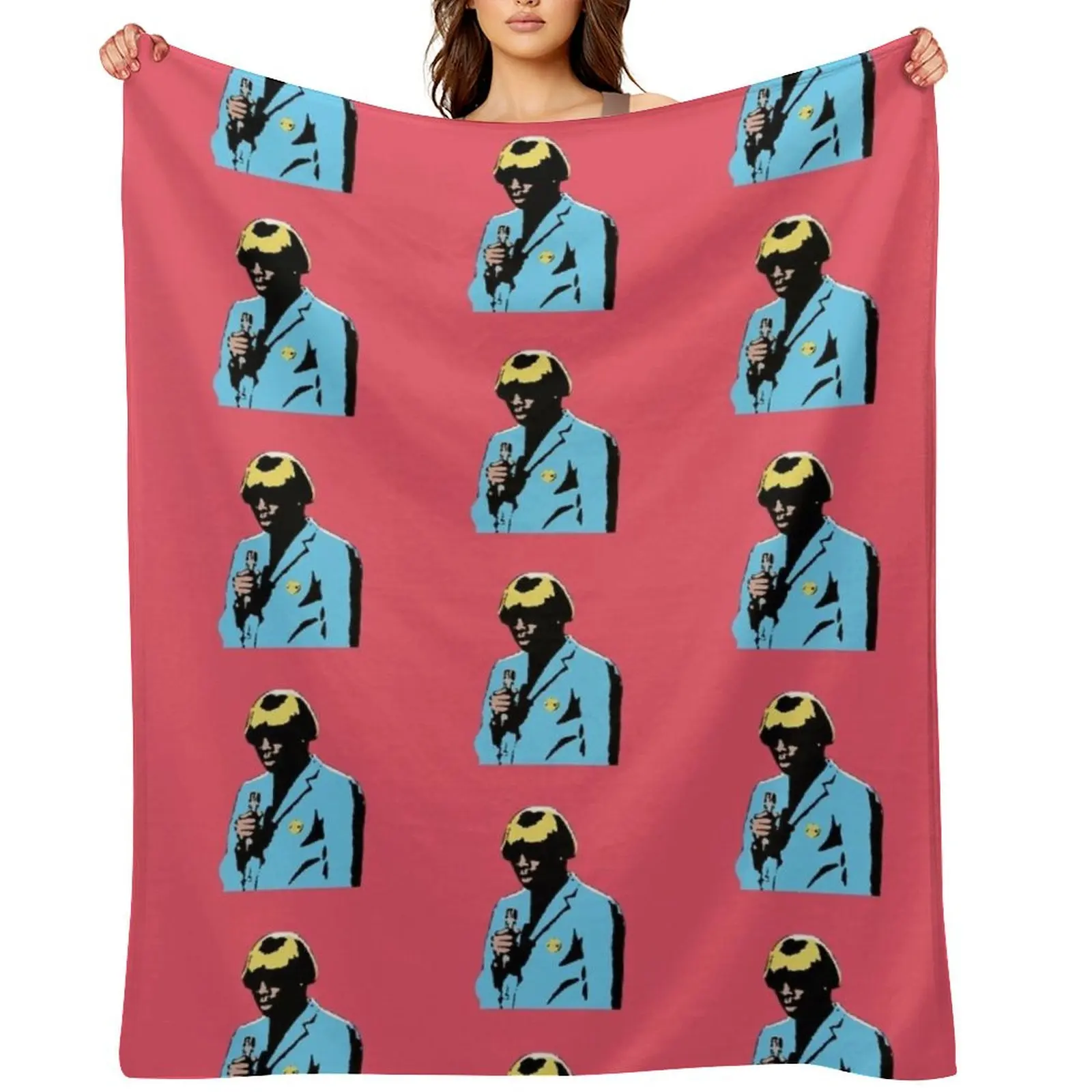 

Igor Pop Art Portrait Throw Blanket Flannel Fabric for sofa Soft Big sofa bed Blankets