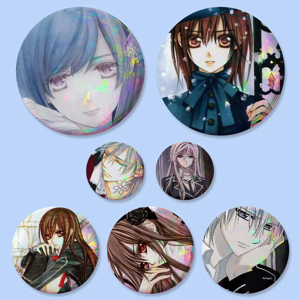 1 Stück Vampire Knight Klassische Japanische Anime-Abzeichen 25 32 44 58 75 mm Runde Cosplay-Anstecknadel Taschendekoration Freunde-Geschenke Brosche Souvenir