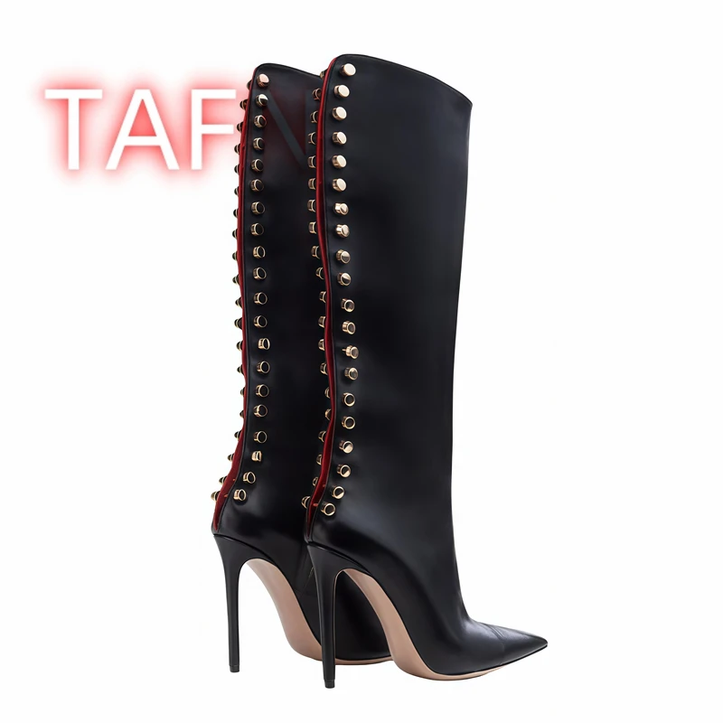 

Женские сапоги до колена, украшенные шипами, ботинки на шпильке с острым носком, роскошная дизайнерская обувь, зимние сапоги с серебряными металлическими заклепками