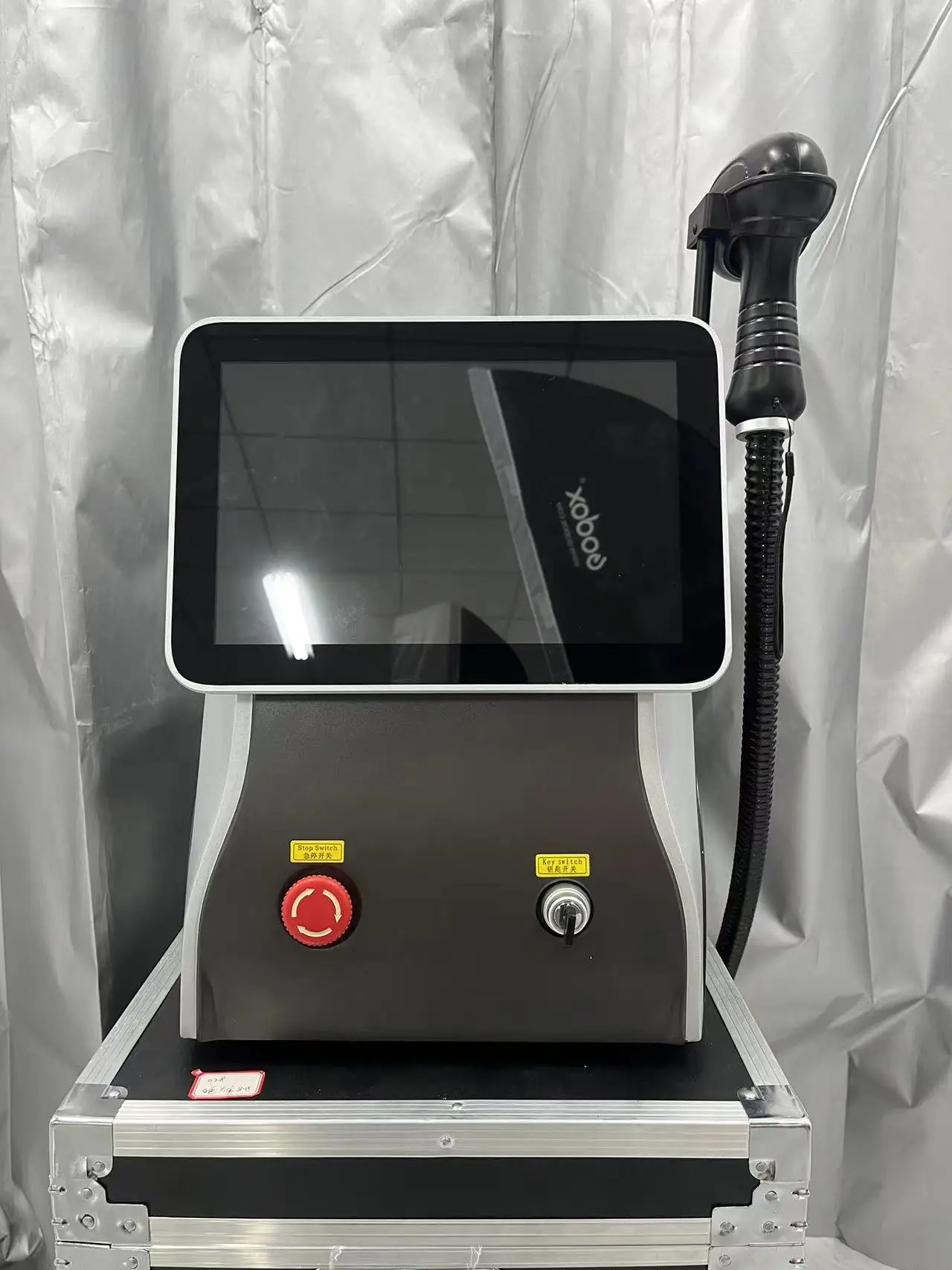 قضيب معلمة اسم المنتج نوفا تبريد الهواء إزالة الشعر بالليزر الدائم 3 الطول الموجي 755nm 808 نانومتر 1064nm ديود ليزر الشعر إعادة #3