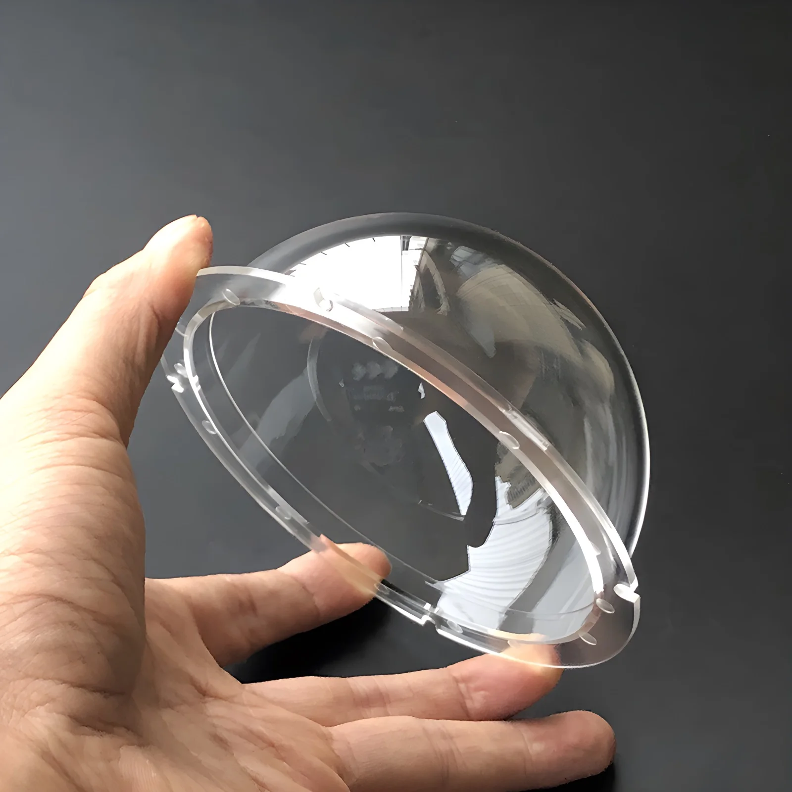 

4 Inch Acrylic Clear Dome Shield Weatherproof Security Camera Protective Cover Outdoor Weatherproof Lens Cover Size 115x57mm