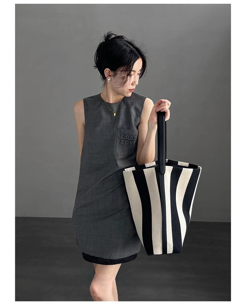 Korean Style Ins Niche Striped Canvas Bag 2024 New High-end Large Capacity Tote Bag Couples Simple Shoulder Bucket Bag