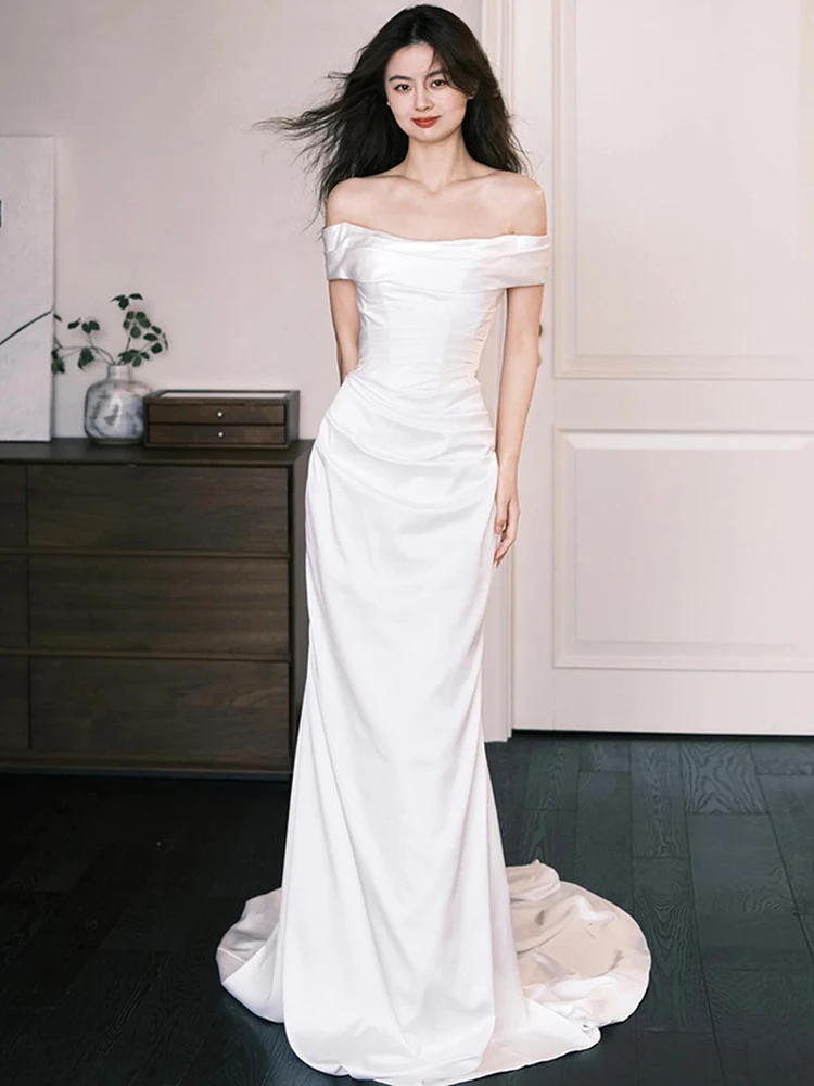 

Elegant Simple Bridal Gown Satin Light Wedding Dress One Shoulder out Door Gown White Fish Tail Formal Dress for Bride