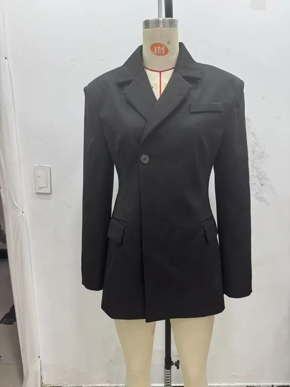 

WOMAN 2026 summer new fashionable casual slim fitting button decoration suit jacket chic retro women's top Outerwear Mujer