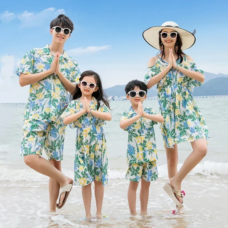 Family Matching Outfits Summer Beach Mum Daughter Floral Dresses Dad Son T-shirt+Shorts Holiday Couple Clothing Set Seaside