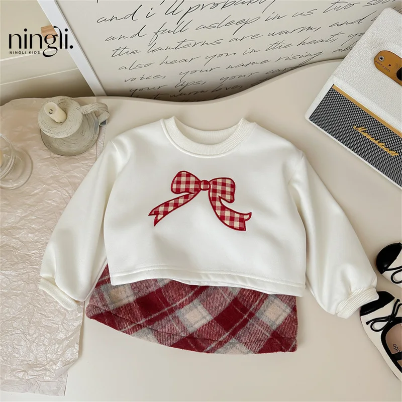 

2024Autumn and Winter Girls round Neck Top Baby Girl Bow Brushed Hoody Plaid Skirt Suit Fashion