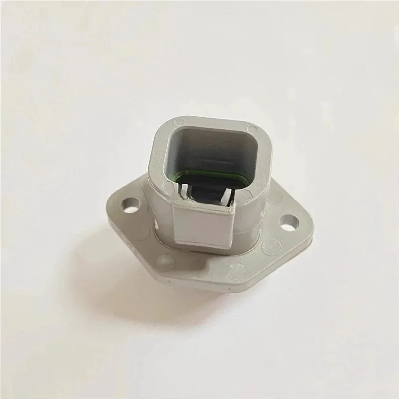 DTP04-4P-L012 Automotive Wire Harness Connector Plug 4P Panel Flange Socket