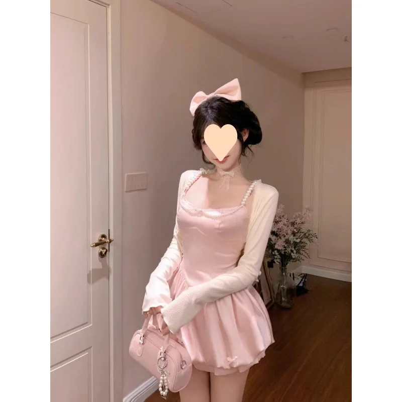 2025 neue Koreanische Süße Leibchen Kleid Taille Cinching Schlank Flauschigen Kurzen Rock frauen Sommer Oberbekleidung Strickjacke Top Zwei-stück Set