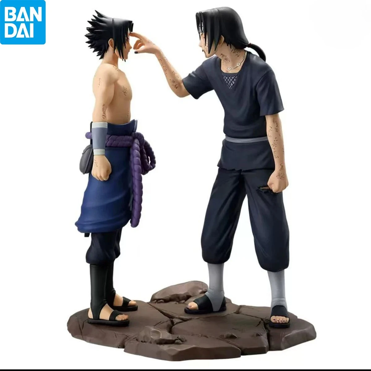 Collection Bandai Naruto L'analyse experte de la série Uchiha Itachi et Sasuke pour les collectionneurs exigeants