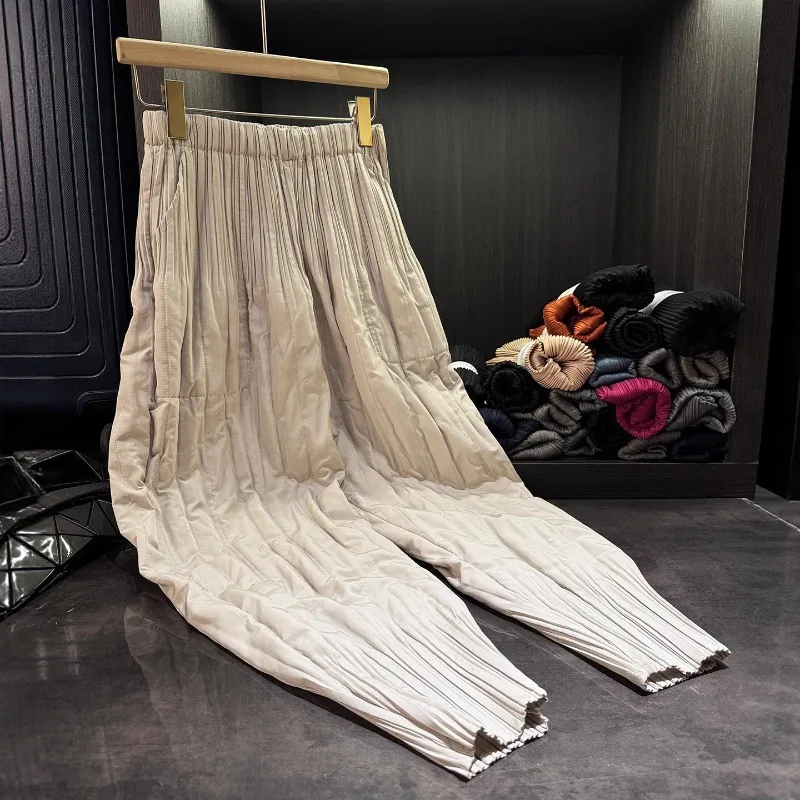 Miyake Pleated Pants Female 2025 Fall New Pleats Sandwich Cotton Solid Color Commuter Casual Harun Small Leg Pants Female