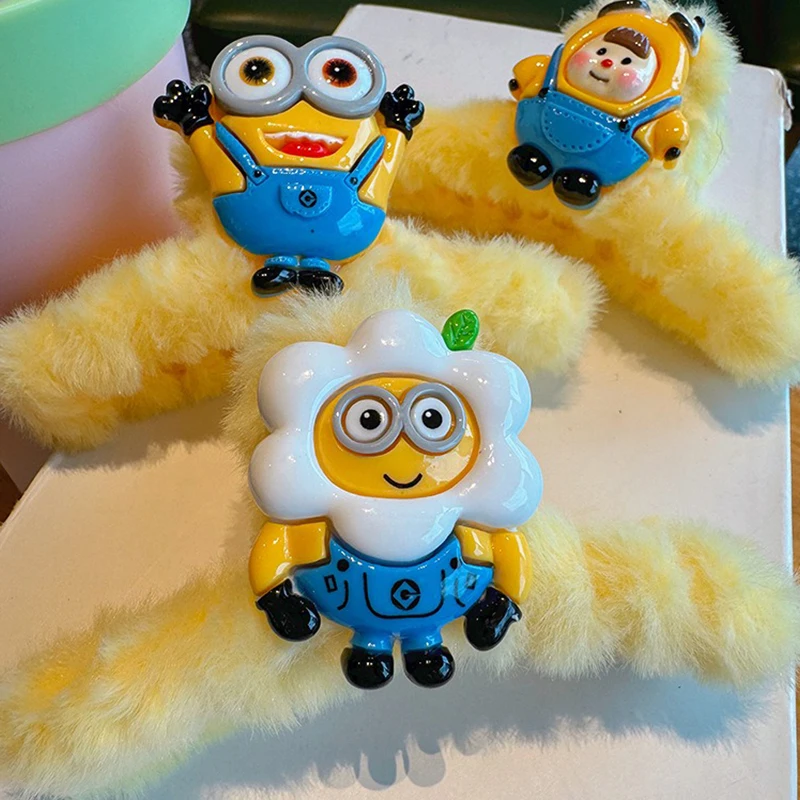 

Despicable Me Minion Kawaii Cartoon Hairpin Plush Doll Anime Shark Clip Creative Hair Accessories Children's Birthday Gift