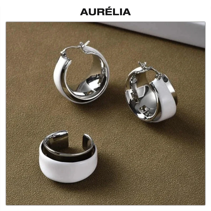 

Европа Америка Мода Простые белые круглые серьги Кольцо Женщина Дизайнерские ювелирные изделия Тенденция вечеринок