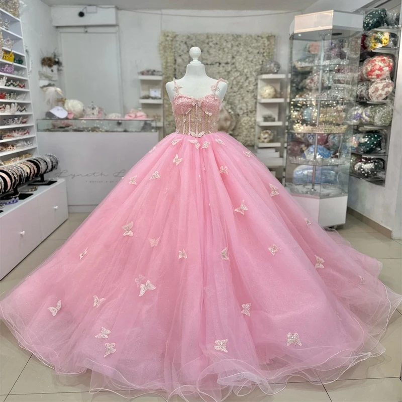 

2024 Sweet Pink Spaghetti Strap Quinceanera Dresses 3D Butterfly Tull Sweet 16 Birthday Party Gowns Luxury Girl vestidos de 15