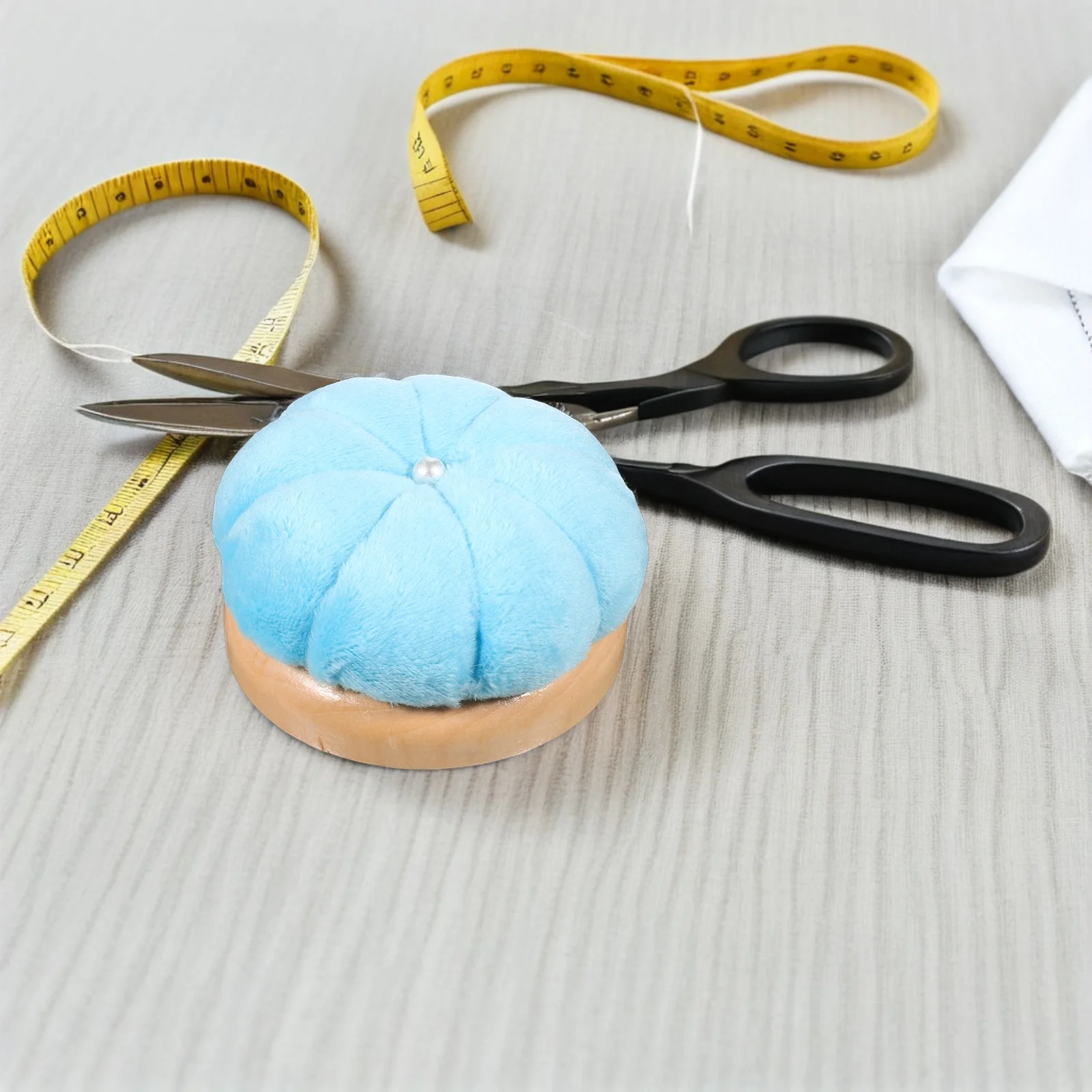 

2Pcs Pumpkin Pin Cushion Soft Sewing Needle Holder Stable Crossstitch Base Embroidery Needle Organizer Sewing Pin Holder