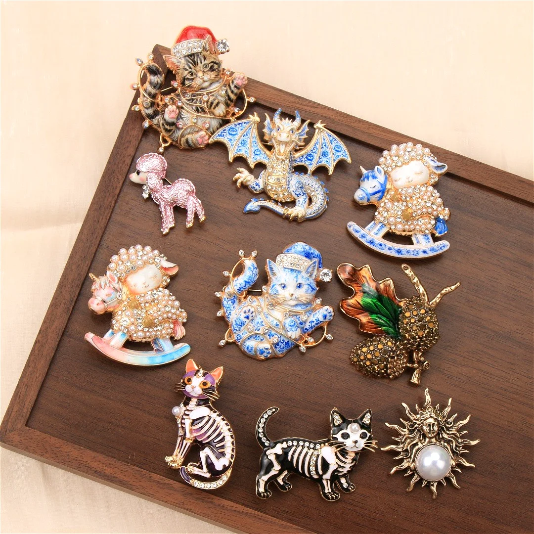 Barocke Luxus-Broschen mit Katzen-, Schaf-, Drachen-, Tier- und Pflanzenmotiven für Männer und Frauen – Schmuck, Modeaccessoires und Partygeschenke