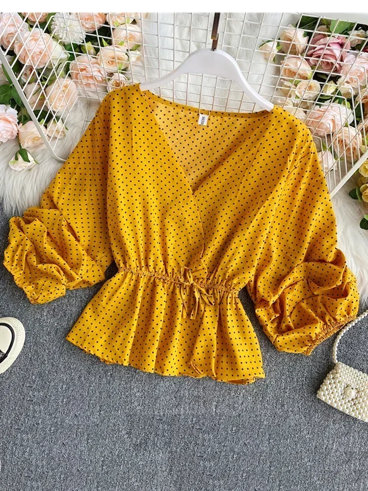 Spring Summer Women\'s Blouse New Retro Polka Dot V-neck Lantern Sleeve Tops Korea Thin and All-match Ruffled Chiffon Top LL154