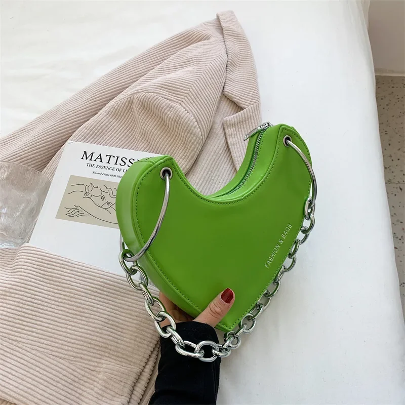 Designer Thick Chain Handbags Women Luxury Ladies Heart Shaped Shoulder Bag Cute Female Clutch Purse Fashion Love Underarm Bag