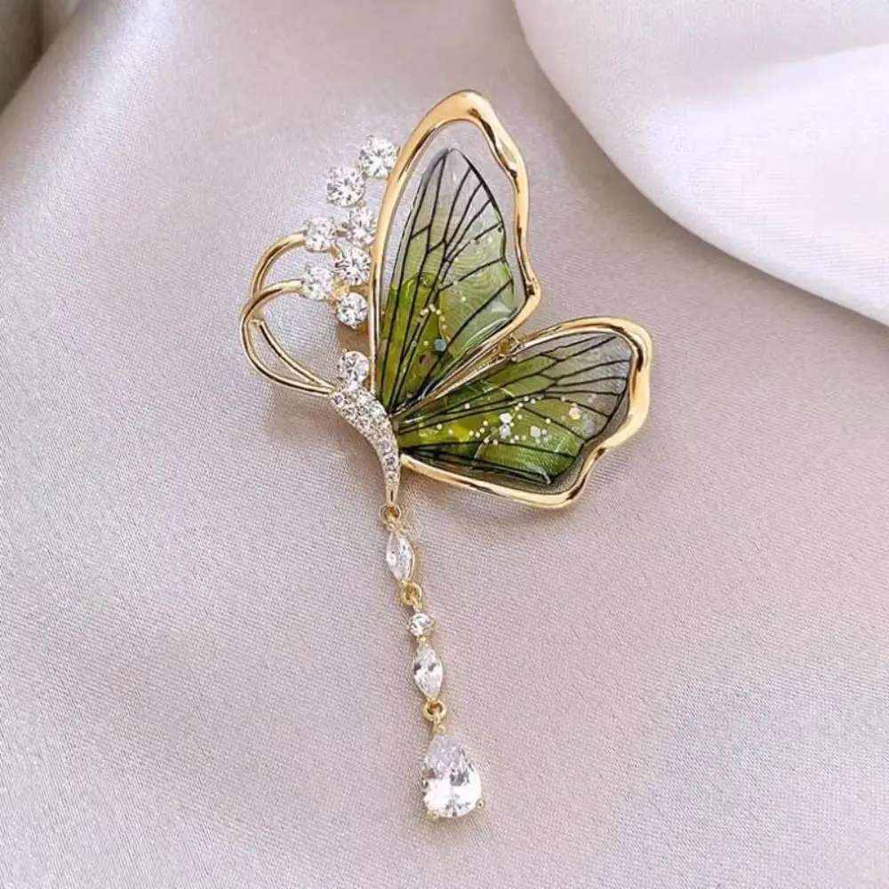 Dragonfly e Butterfly Shaped Broches para Mulheres, Emblema de Strass Liga, Pérola Imitação, Pin Jóias para Meninas, Alta Qualidade