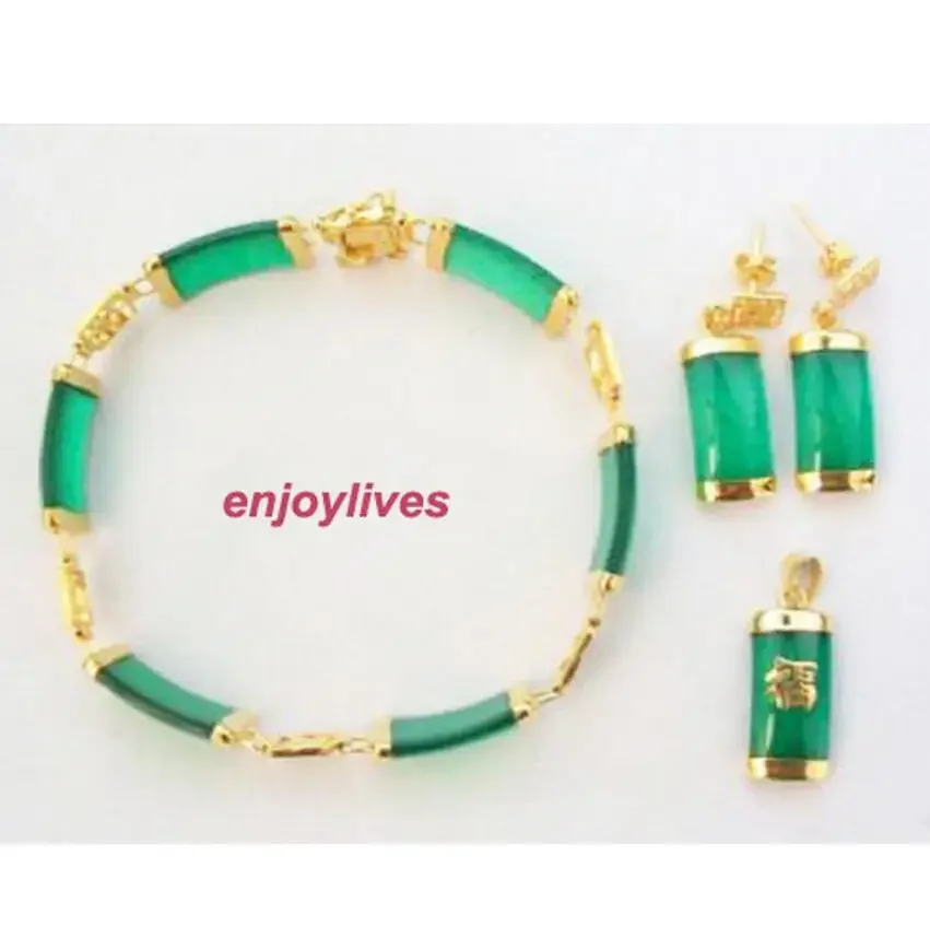 

Green jade Yellow Plated Fortune Pendant Necklace Bracelet Earrings Set Fashion Wedding Party Jewellery