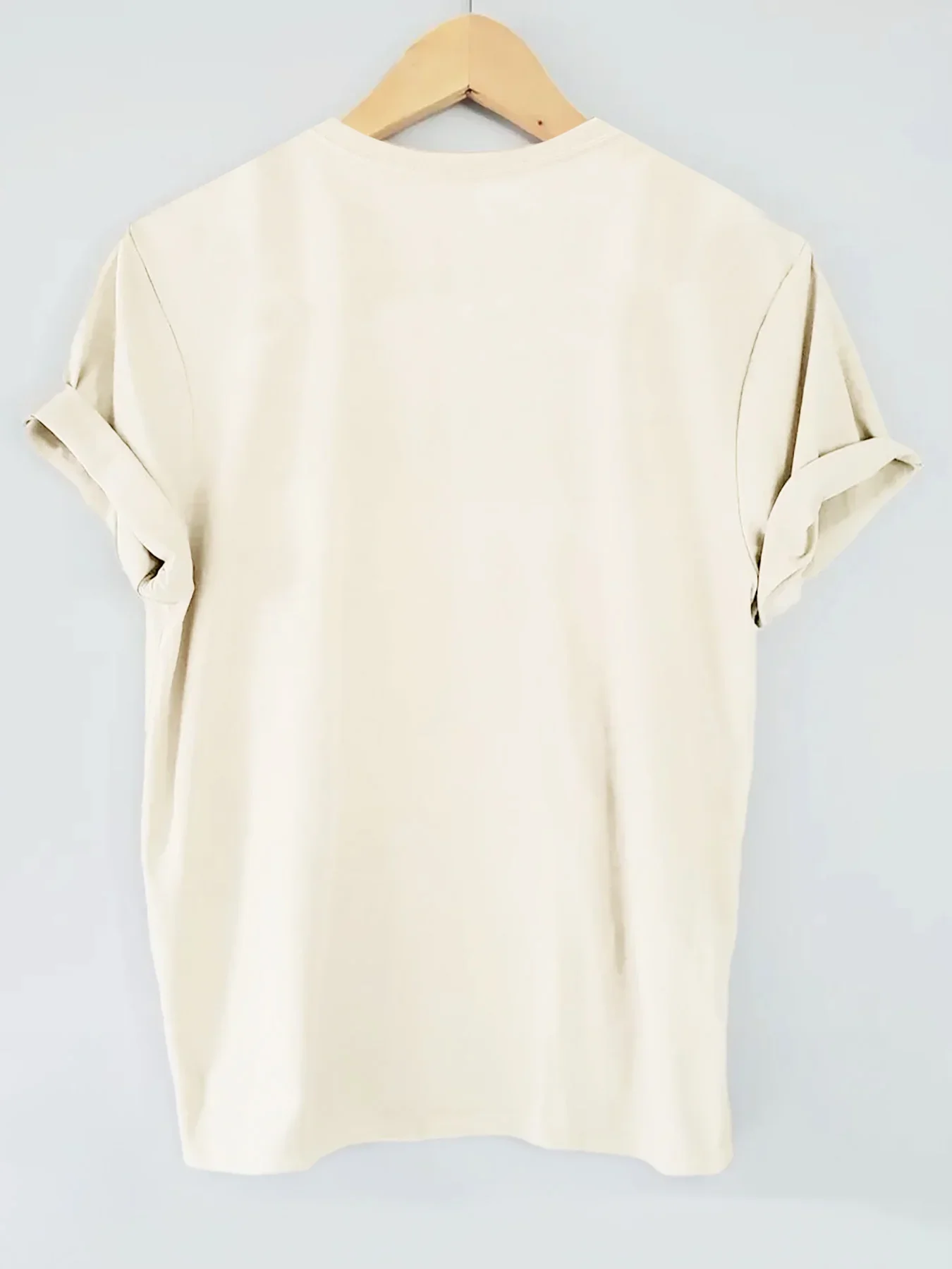 مضحك القط وفنجان الشاي تي شيرت مطبوع كم قصير طاقم الرقبة رداء علوي غير رسمي للصيف والربيع الملابس النسائية Harajuk الشارع الشهير