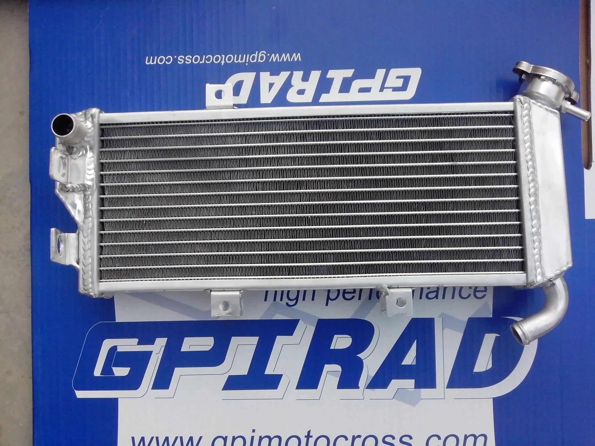 

Aluminum Radiator for 2009 2010 2011 Kawasaki Ninja 650R 650 ER6N ER6F EX650C ER-6N ER-6F