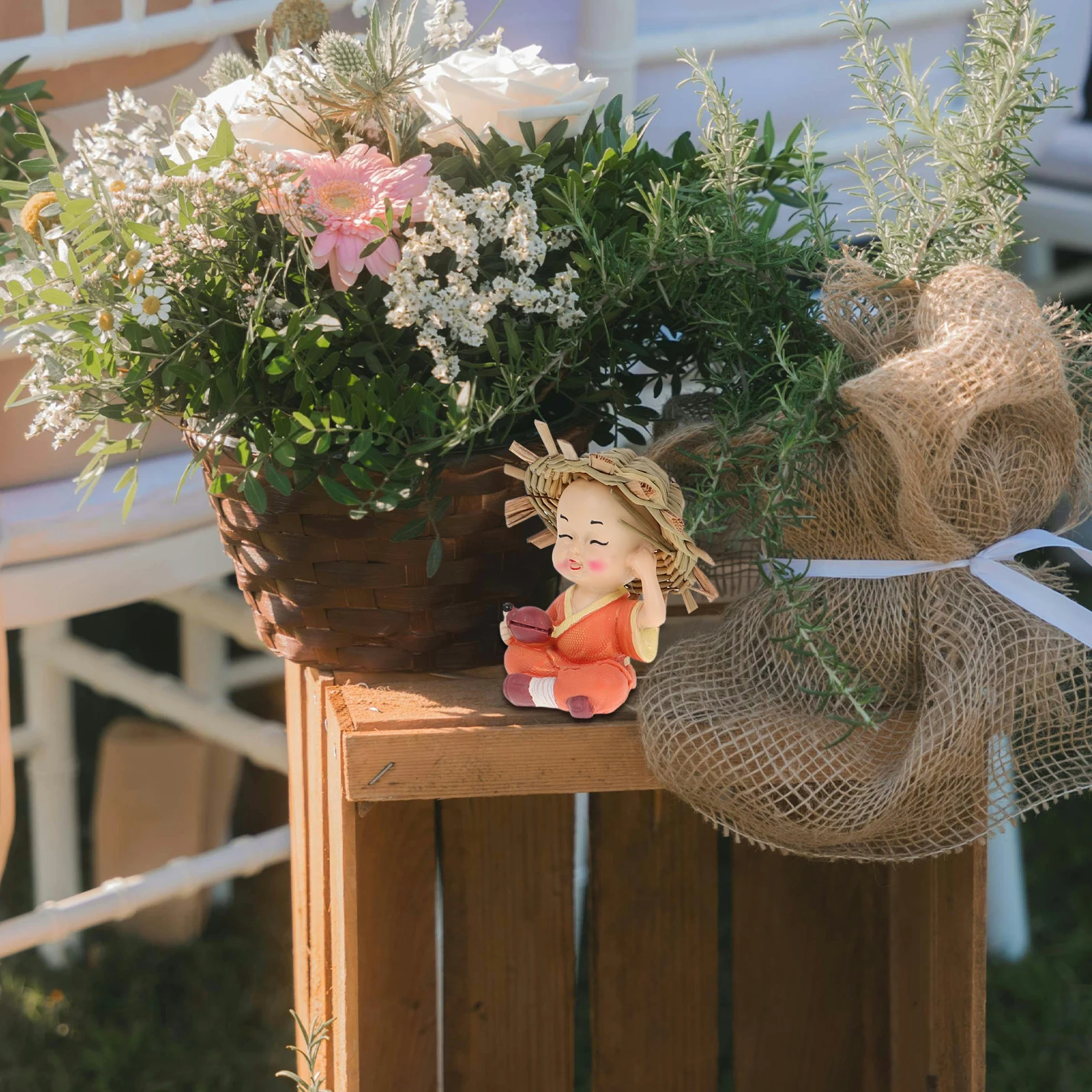 

4pcs Resin Monk Figurines Home Office Car Decor Zen naments Cute Statues Feng Shui Lucky Miniature Buddhas