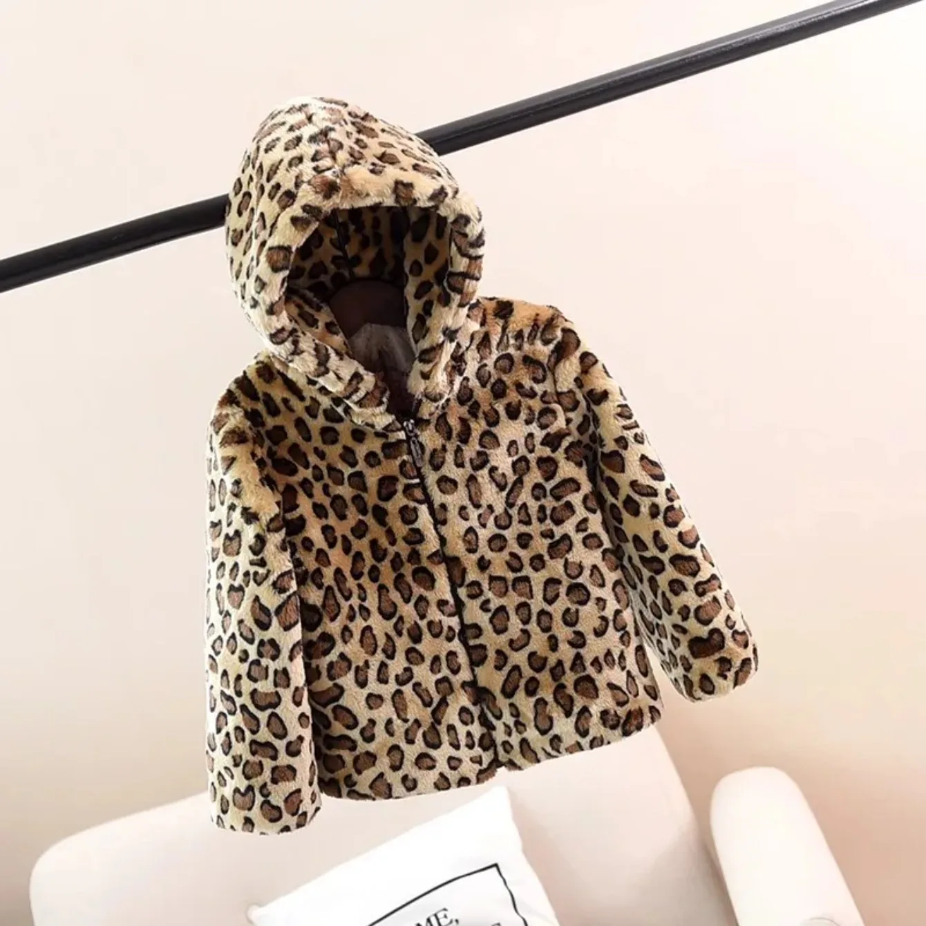 Winter Clothing Children's Imitation Rabbit Fur Jacket Boys and Girls Coat Thickened Velvet Cotton Coat Cotton Baby Fur Sweater