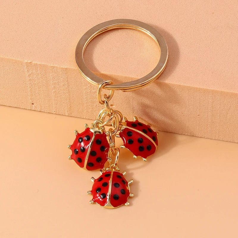 Lovely Enamel Ladybug Key Chain Animal Key Ring for Car Key Holder Women Girls Handbag Pendant DIY Handmade Jewelry Gift