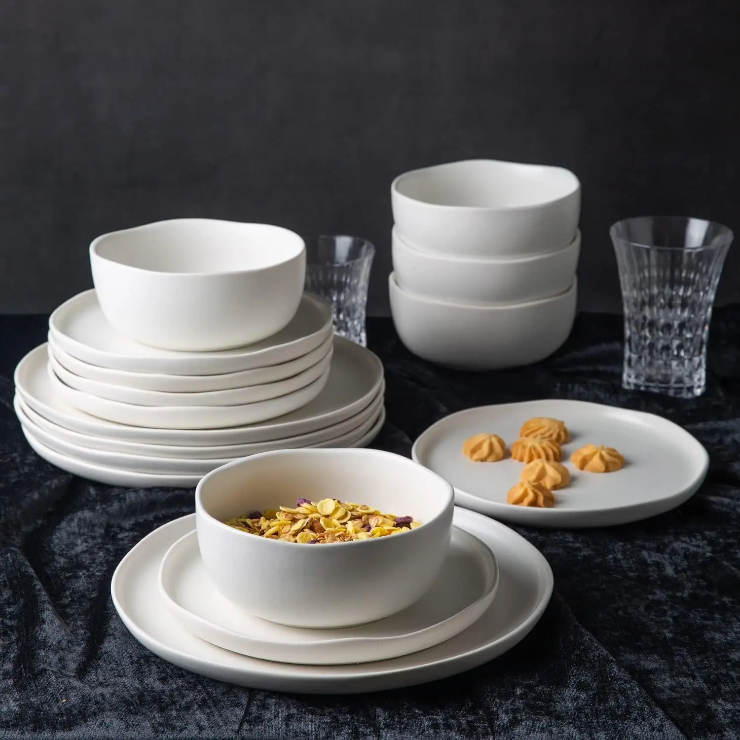 

Ceramic Dinnerware Sets, Wavy Rim Stoneware Plates and Bowls Sets, Highly Chip and Crack Resistant | Dishwasher & Microw