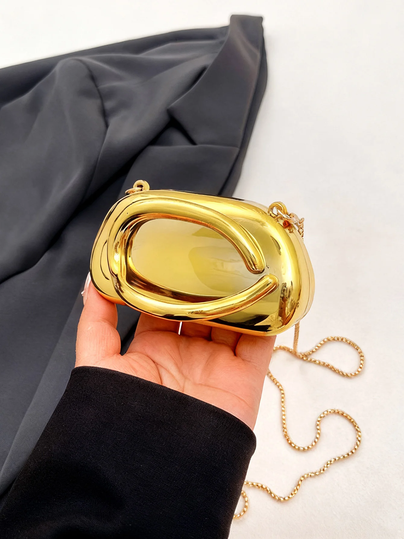 Mini-Version Modische Goldene Metallverschluss-Clutch-Tasche in Boxform für Damen, Abend-, Hochzeits-, Party-Ketten-Umhängetasche, Schultertasche – Detail 1